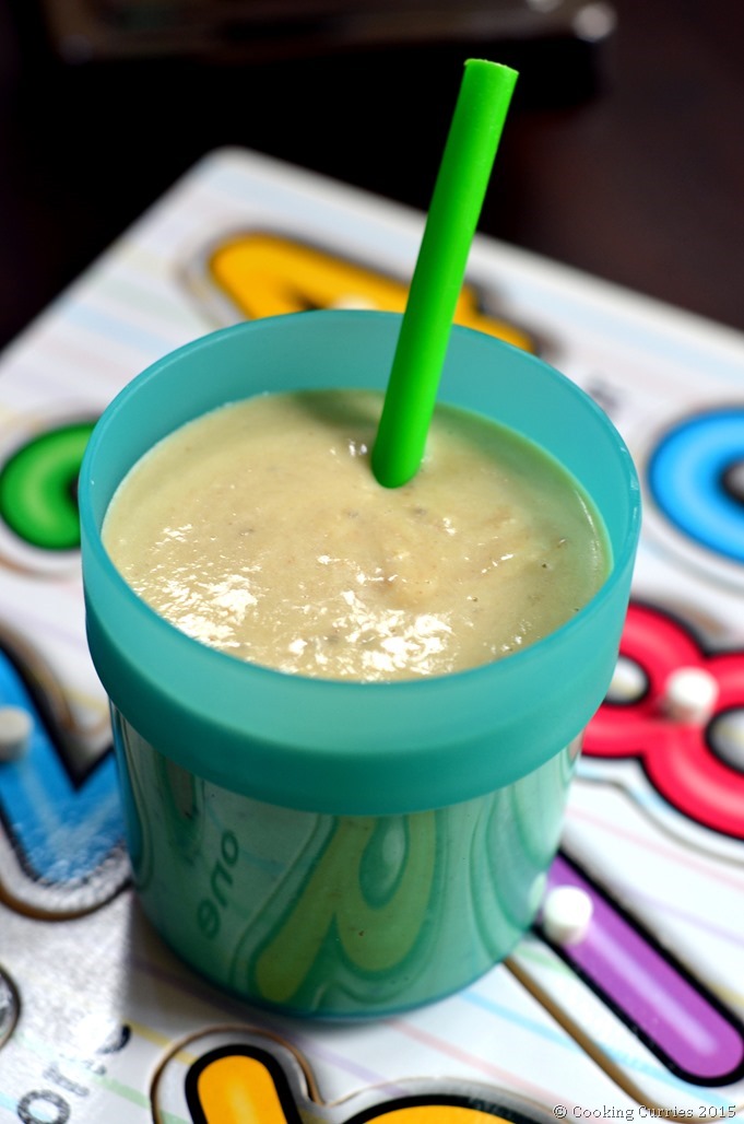 Breakfast Smoothie with Avocado Bananas Peanut Butter - Cooking CurriesLittle People Food - Toddler Food, Kids Meal (2)