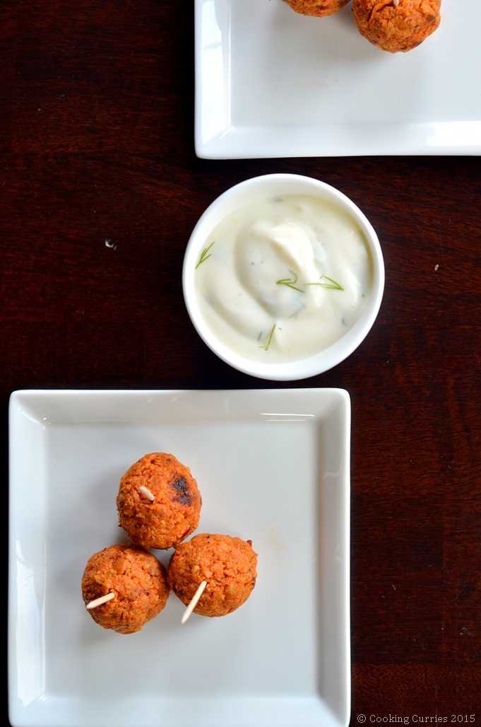 Red Curry Chicken Sausage Meatballs with Dill Sour Cream Dipping Sauce - Cooking Curries - Supoerbowl Game Day Snacks