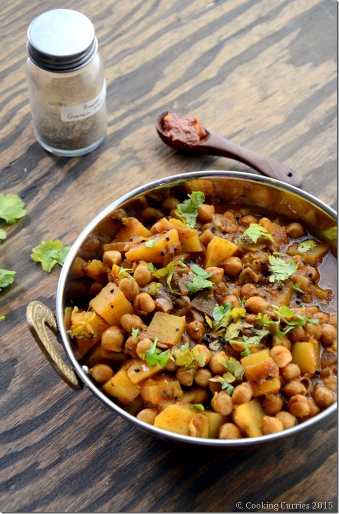 Achari Aloo Chole - Potatoa dn Garbanzo Bean Curry with Pickling Spices - Mirch Masala (3)