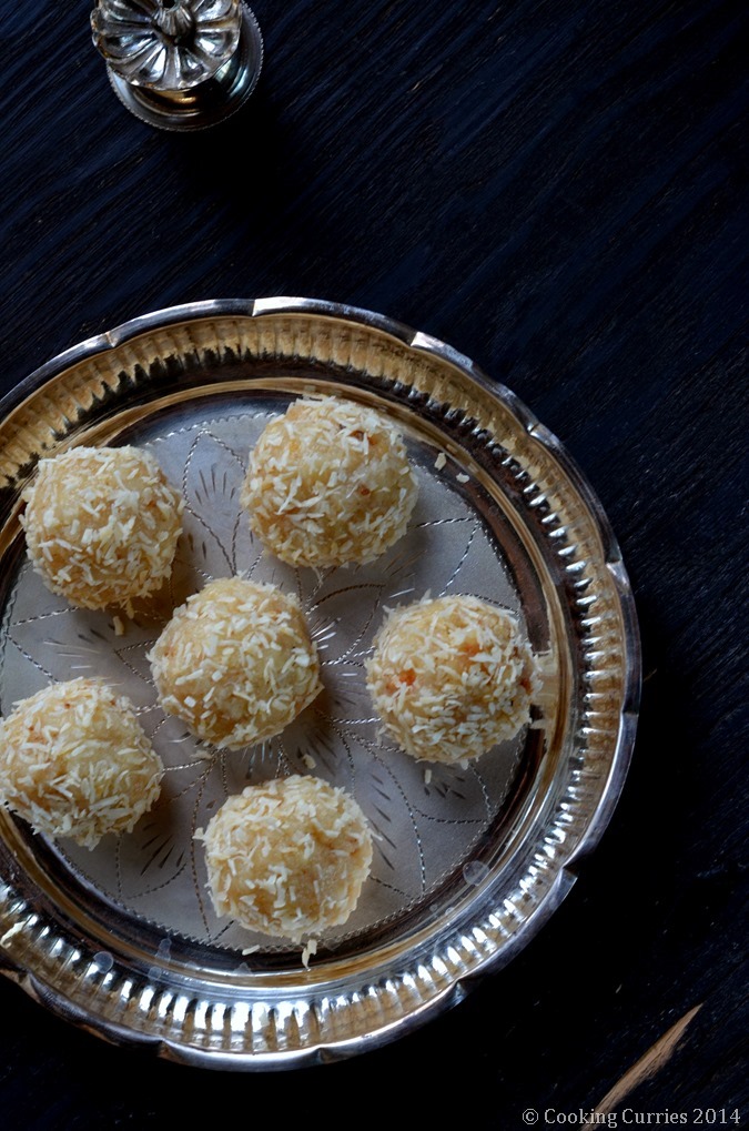 Coconut Khoya Laddoo- Coconut Condensed Milk Solids Balls - Indian Food, Recipe, Dessert, Festivals, Diwali, Diwali Sweet recipe - Cooking Curries - (2)