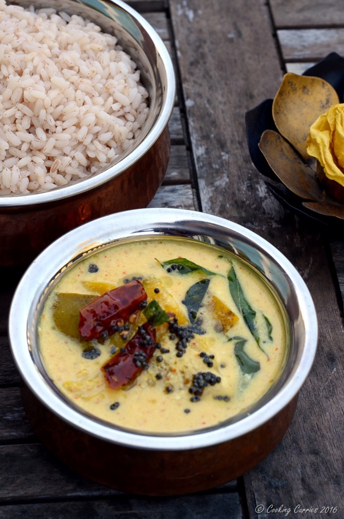 Mambazha Pulisseri - Mambazha Pulissery - Ripe Mangoes in a Lightly Spiced Coconut Yogurt Sauce - Gluten Free, Vegan, Vegetarian, Indian Food - Cooking Curries (2)