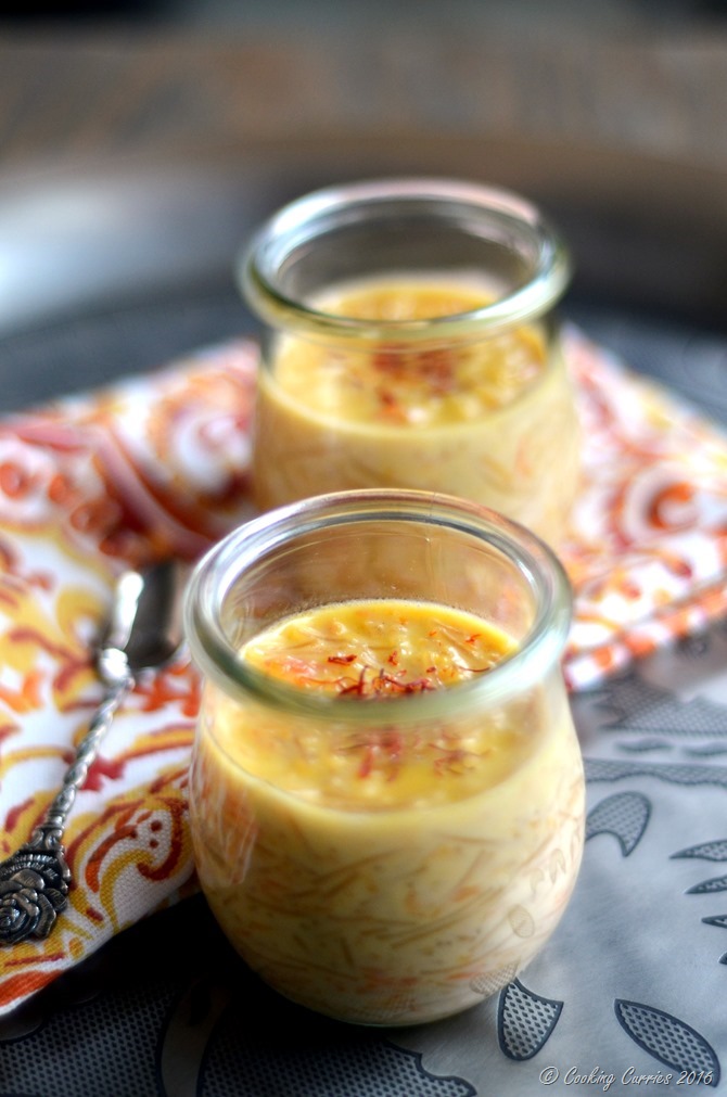 Carrot Semiya Payasam - Carrot Vermmicelli Pudding - www.cookingcurries.com (4)