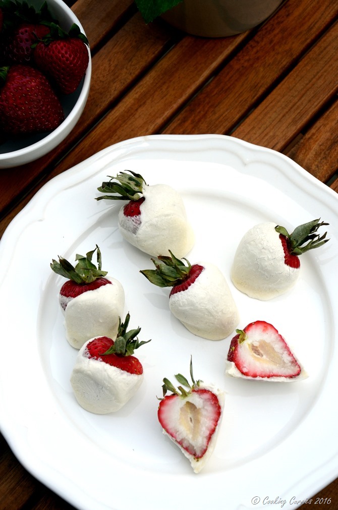 Frozen Yogurt Covered Strawberries - Little People Food - Toddler Food Recipes - www.cookingcurries.com (4)