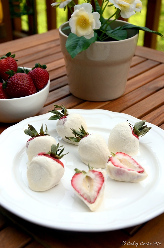 Frozen Yogurt Covered Strawberries - Little People Food - Toddler Food Recipes - www.cookingcurries.com (5)