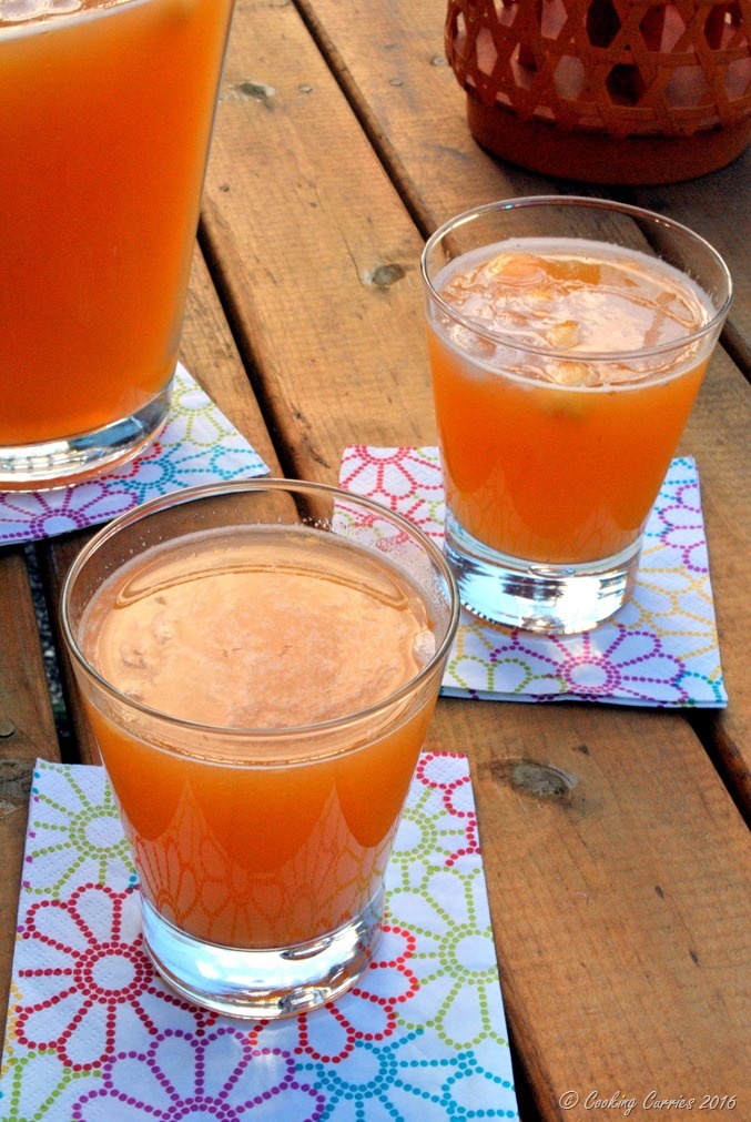Peach Lemonade - a summer cooler. www.cookingcurries.com (3)
