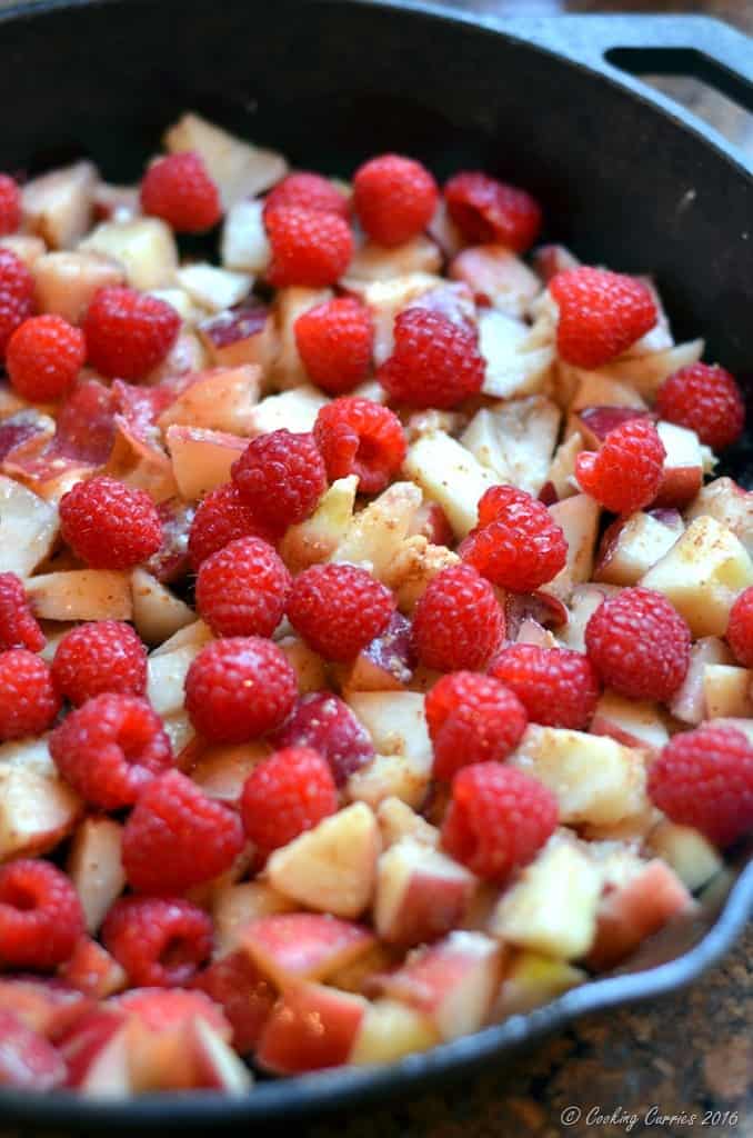 Brown Butter Nectarine Crisp with Raspberries - FoodieMamas - www.cookingcurries.com