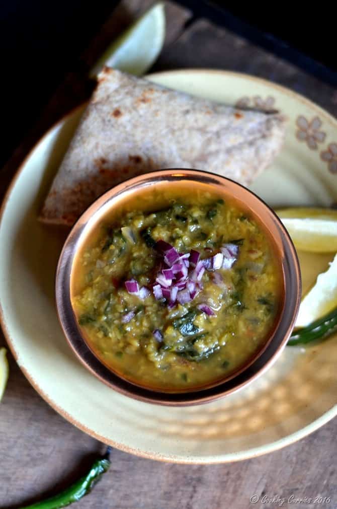 Dal Palak - Spinach with Moong Dal - Indian, Vegan, Vegetarian, Gluten Free - www.cookingcurries.com (7)