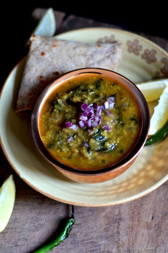 Dal Palak - Spinach with Moong Dal - Indian, Vegan, Vegetarian, Gluten Free - www.cookingcurries.com (4)