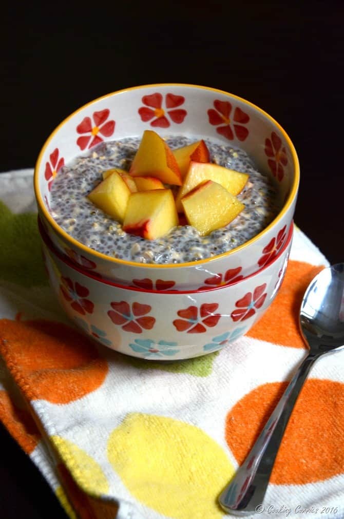 No Cook Overnight Oatmeal, Chia and Hemp Pudding with Fresh Peaches -Cooking Curries (2)
