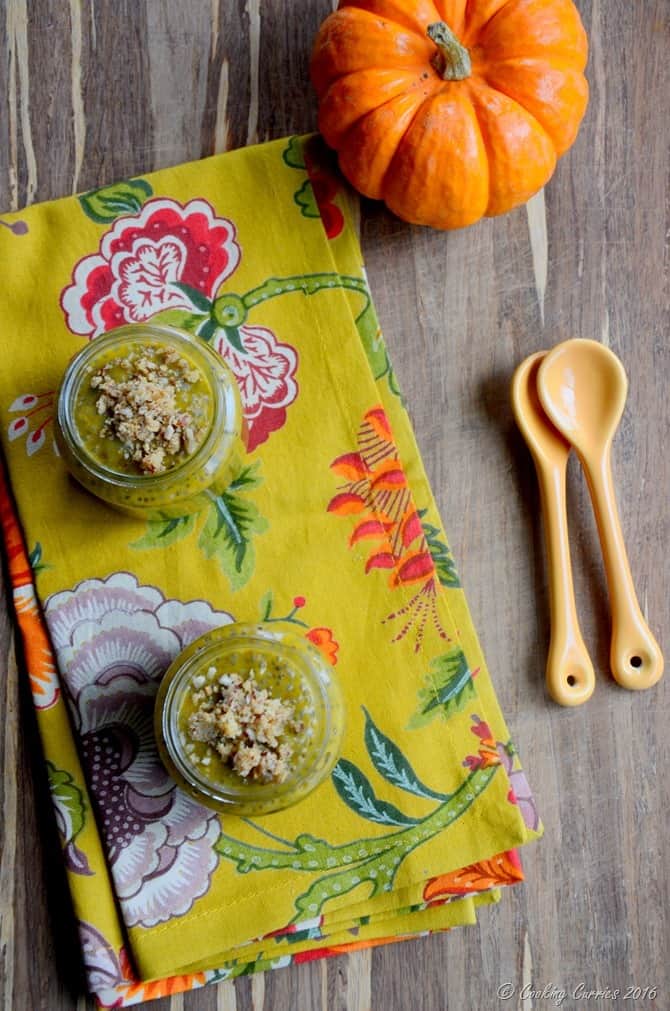 Pumpkin Pie Chia Pudding with Pecan Crumble - Pumpkin Recipe - Fall Recipes - CookingCurries (3)