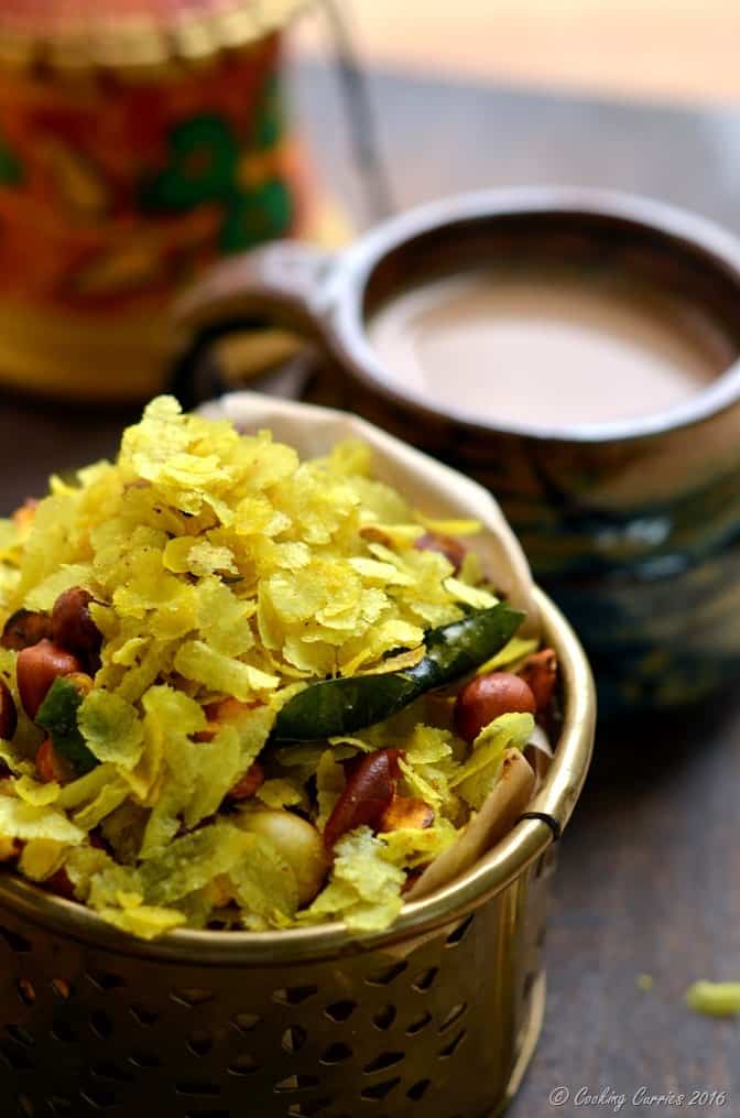 Chivda -Chiwda - Savory Beaten Rice Flakes with Peanuts - Indian Festival Recipes - Diwali Recipes - www.cookingcurries.com (3)