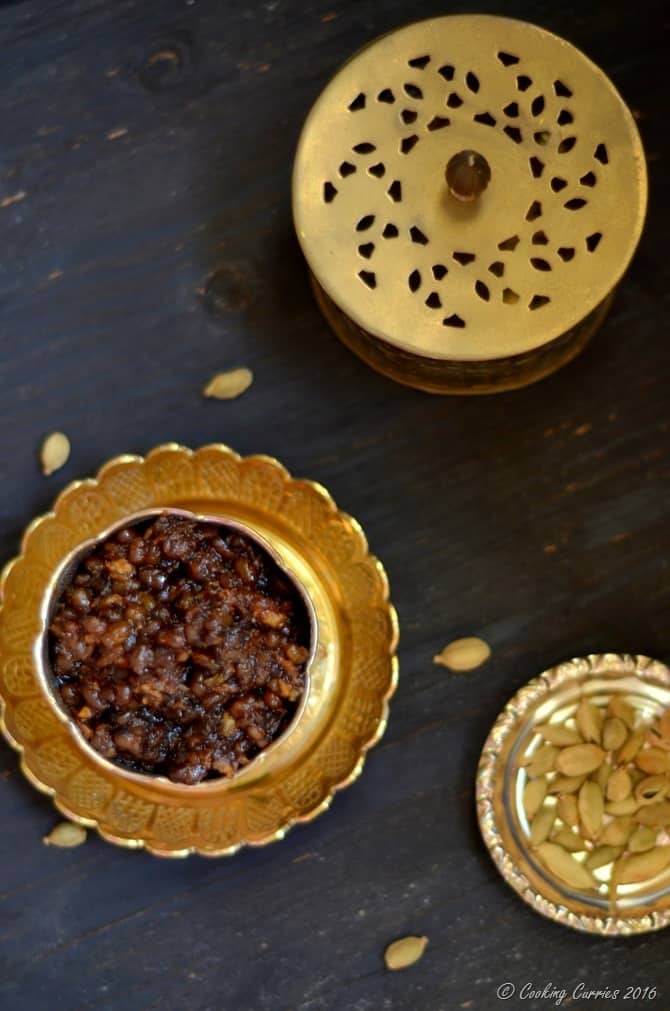 Sweet Payar Sundal - Green Mung With Jaggery, Cardamom and Coconut - Indian Festival Recipe - Navarathri, Diwali - Vegan, Gluten Free (4)