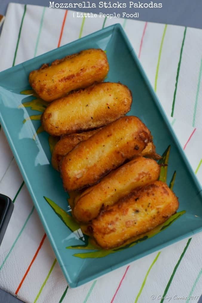 Mozzarella Sticks Pakodas