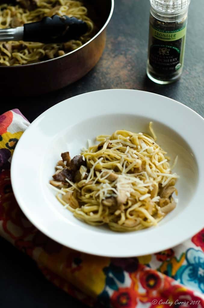 Linguine with Mushrooms in a White Wine Butter Sauce (4 of 6)