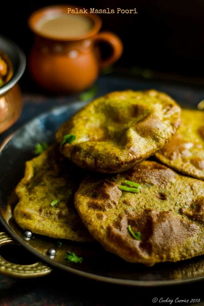 Palak Masala Pooris