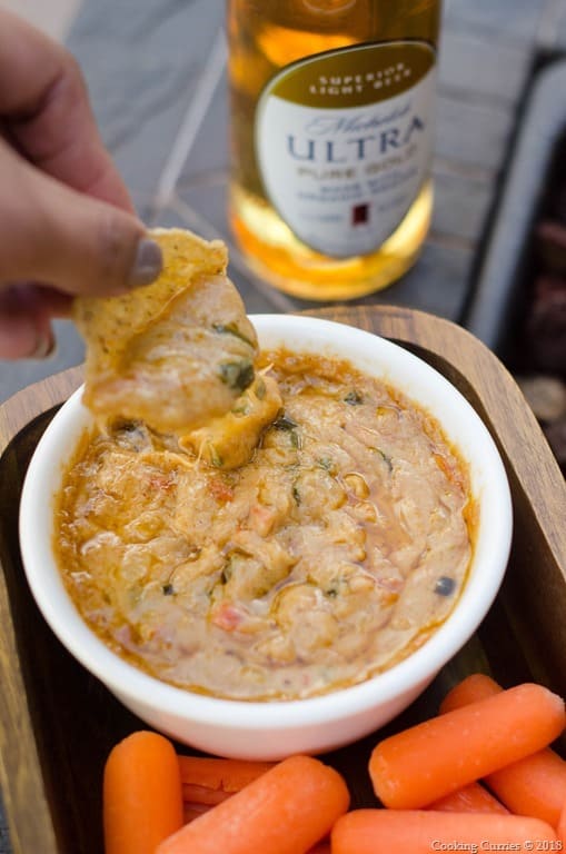 Jalapeno Cheese Dip with Michelob Ultra Pure Gold (5 of 7)