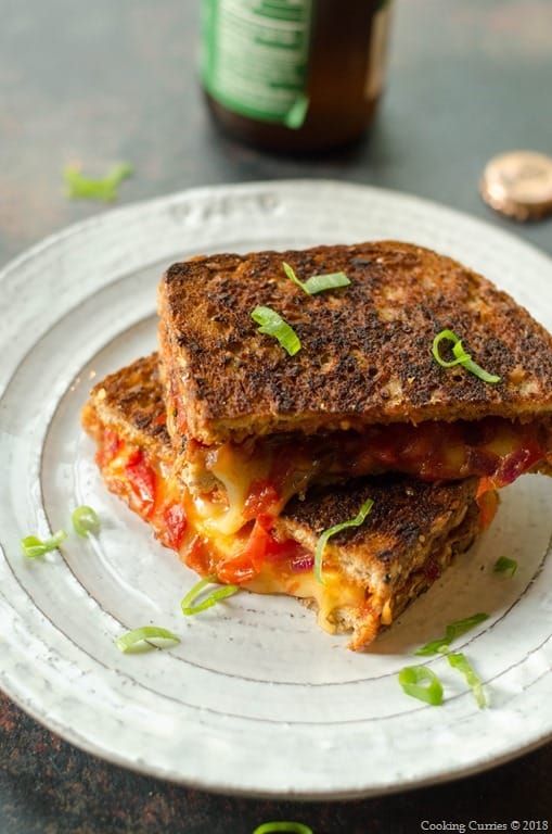 Spicy Tomato Grilled Cheese Sandwich (2 of 4)