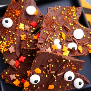 Halloween Candy Bark Recipe