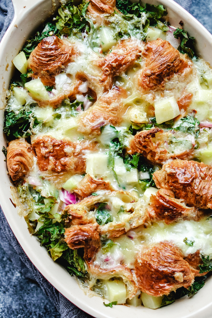 Croissant store breakfast casserole