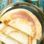 dosas on a plate