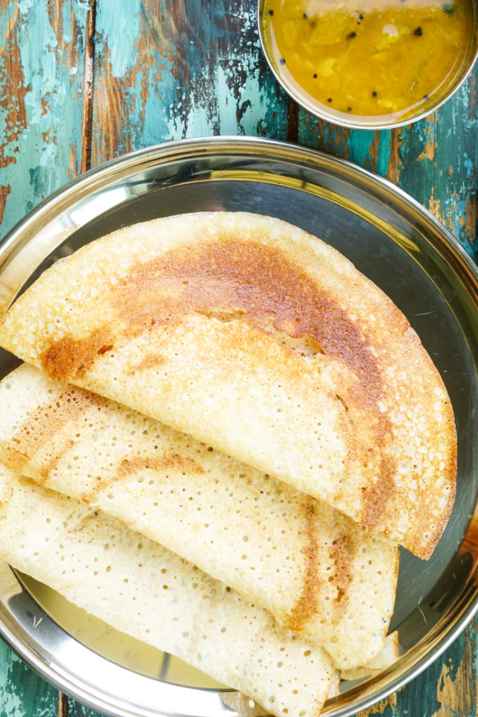 dosas on a plate