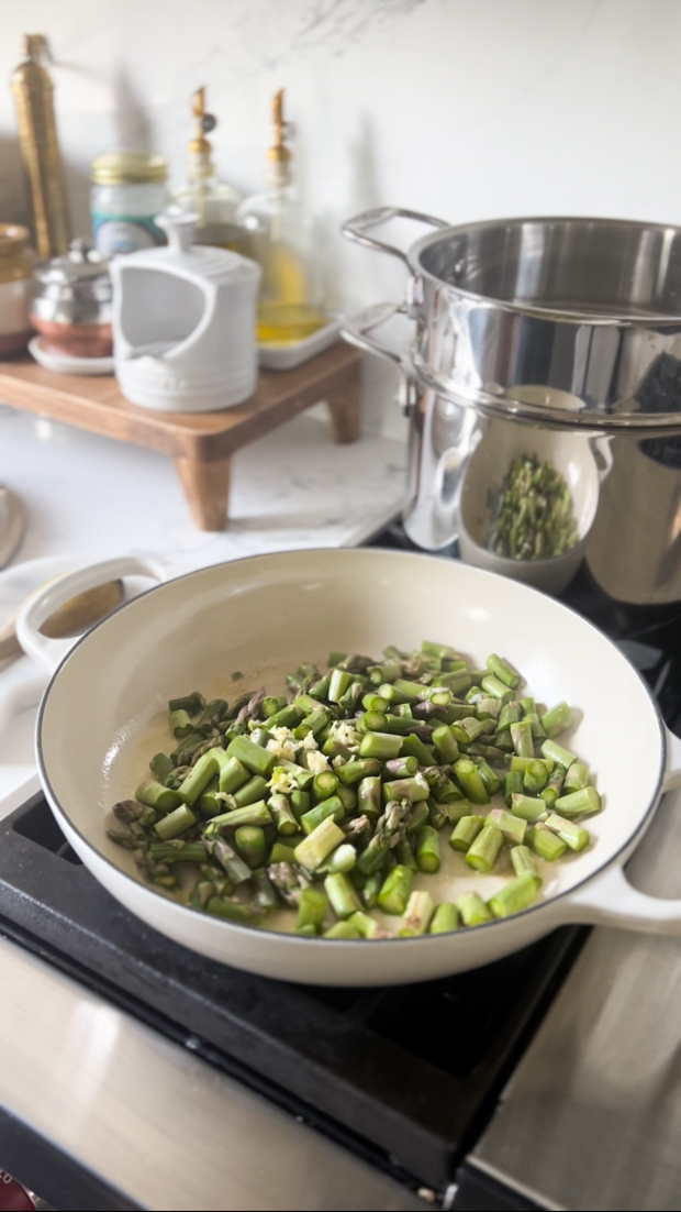 asparagus in a pot